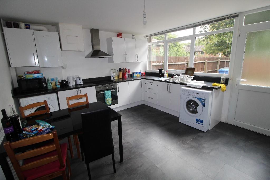 4 bed Detached for rent in Derby. From Key Properties - Derby 4 bed Detached for rent in Derby. From Key Properties - Derby