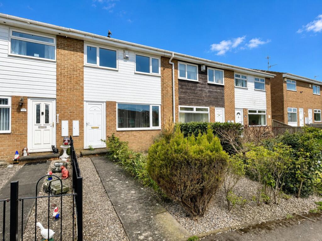 3 bed Mid Terraced House for rent in Crawcrook. From Red Hot Property - Prudhoe 3 bed Mid Terraced House for rent in Crawcrook. From Red Hot Property - Prudhoe