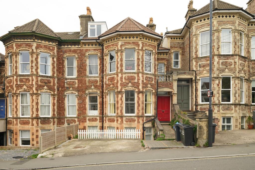2 bed 1st Floor Flat for rent in Bristol. From Sarah Kenny Residential Lettings - Bristol