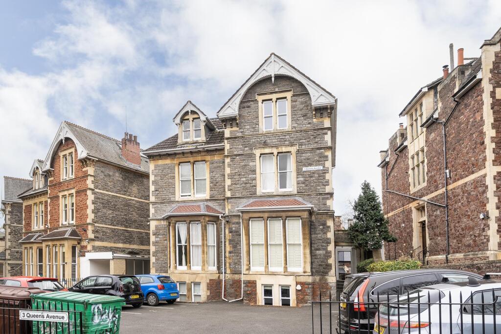 1 bed 1st Floor Flat for rent in Leigh Woods. From Sarah Kenny Residential Lettings - Bristol