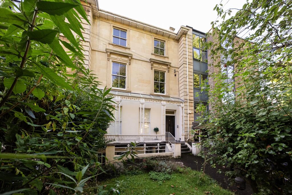 2 bed 1st Floor Flat for rent in Bristol. From Sarah Kenny Residential Lettings - Bristol