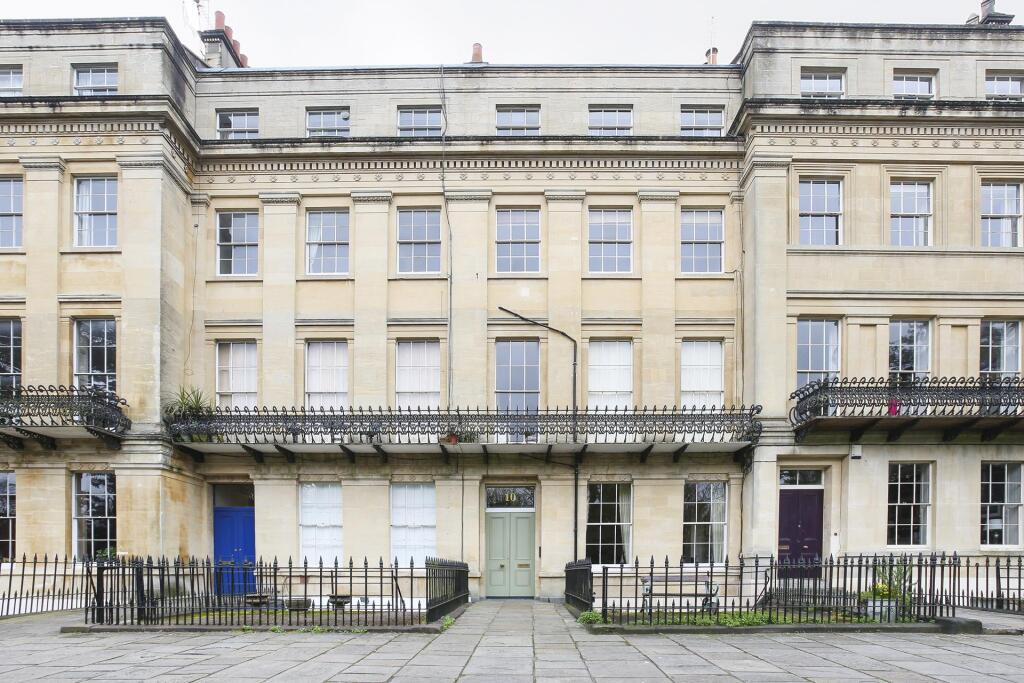 1 bed 1st Floor Flat for rent in Leigh Woods. From Sarah Kenny Residential Lettings - Bristol 1 bed 1st Floor Flat for rent in Leigh Woods. From Sarah Kenny Residential Lettings - Bristol
