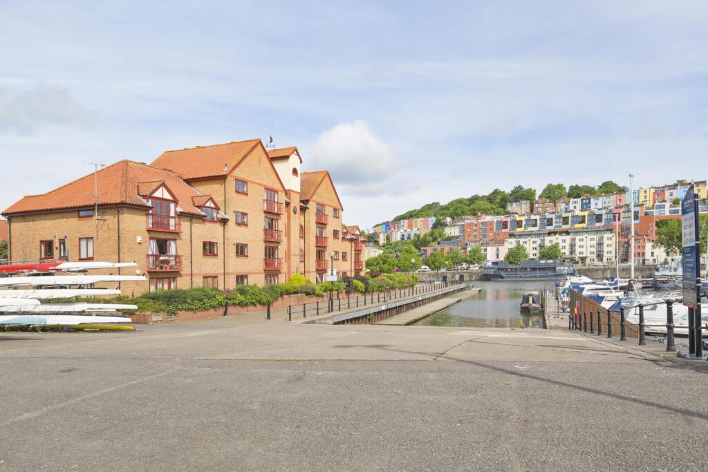 2 bed 1st Floor Flat for rent in Bristol. From Sarah Kenny Residential Lettings - Bristol