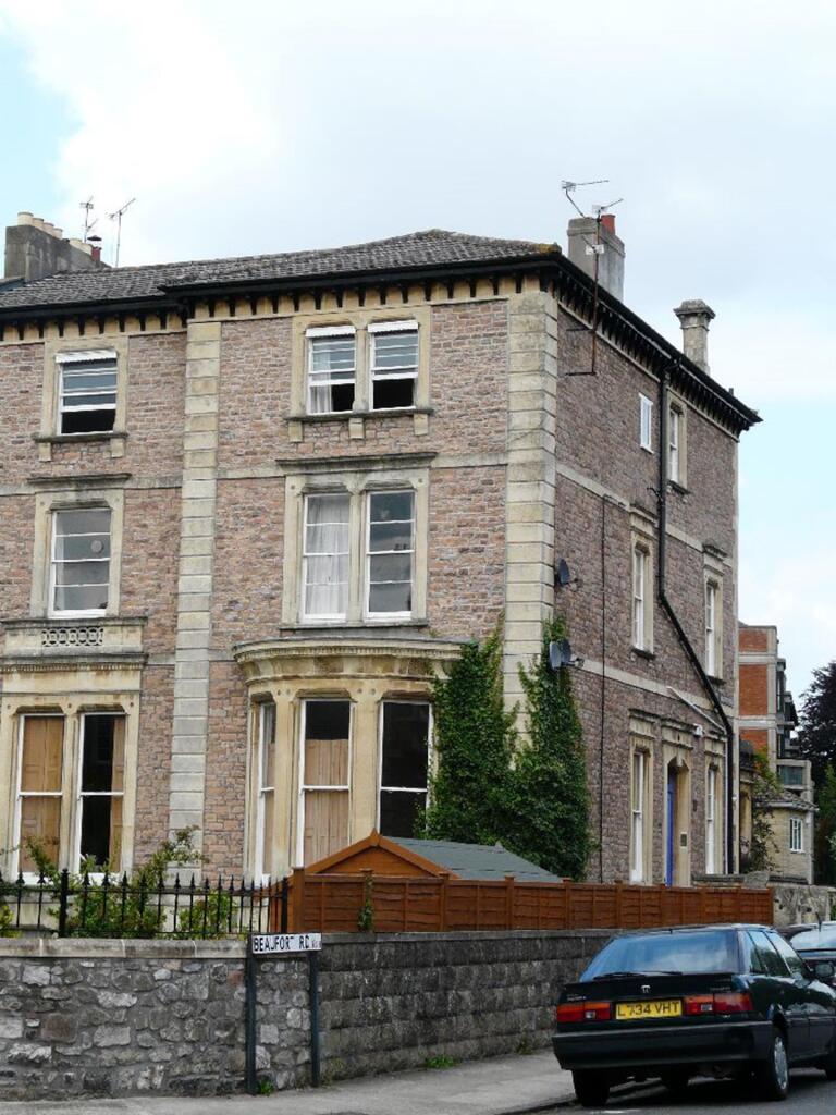 3 bed 1st Floor Flat for rent in Leigh Woods. From Sarah Kenny Residential Lettings - Bristol