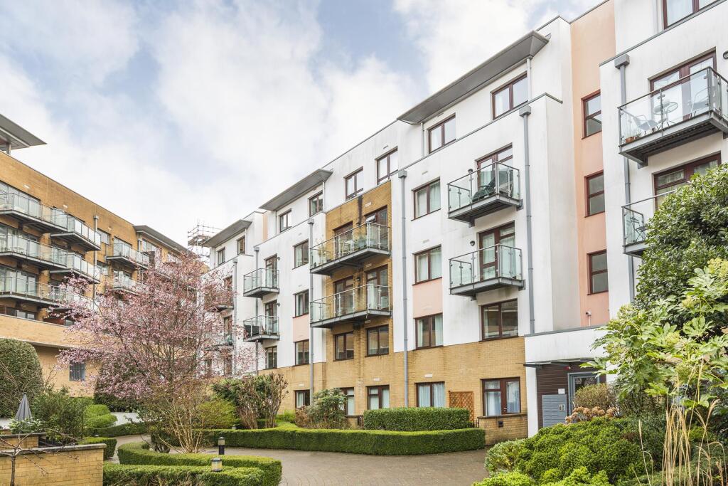 1 bed 1st Floor Flat for rent in Bristol. From Sarah Kenny Residential Lettings - Bristol
