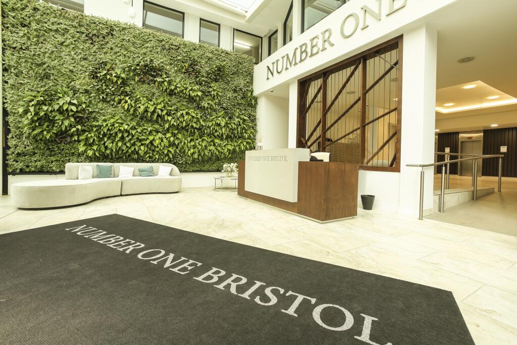 3 bed 1st Floor Flat for rent in Bristol. From Sarah Kenny Residential Lettings - Bristol 3 bed 1st Floor Flat for rent in Bristol. From Sarah Kenny Residential Lettings - Bristol