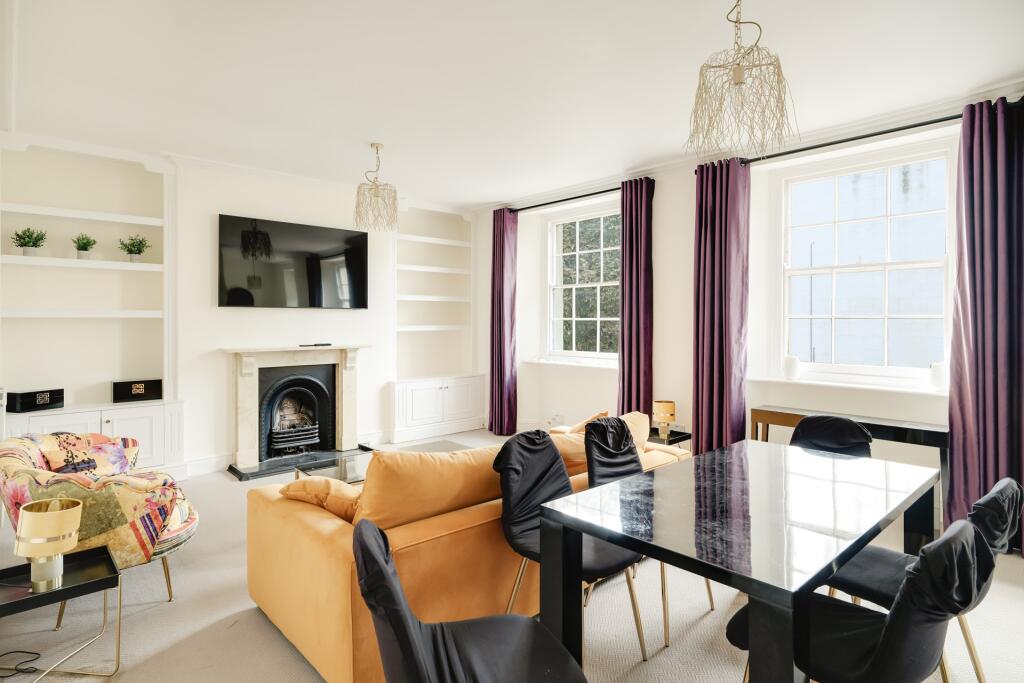 2 bed 1st Floor Flat for rent in Leigh Woods. From Sarah Kenny Residential Lettings - Bristol