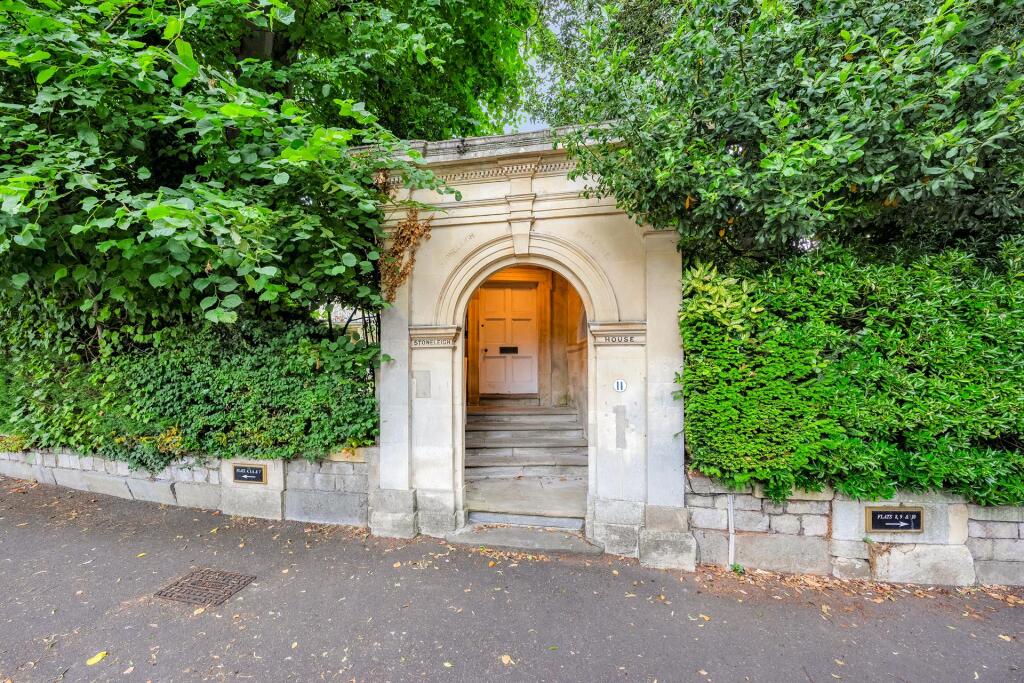1 bed House (unspecified) for rent in Leigh Woods. From Sarah Kenny Residential Lettings - Bristol 1 bed House (unspecified) for rent in Leigh Woods. From Sarah Kenny Residential Lettings - Bristol