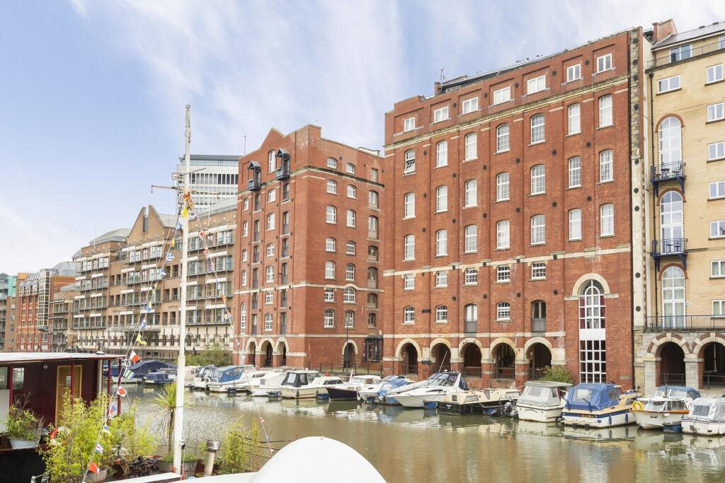 3 bed 1st Floor Flat for rent in Bristol. From Sarah Kenny Residential Lettings - Bristol 3 bed 1st Floor Flat for rent in Bristol. From Sarah Kenny Residential Lettings - Bristol