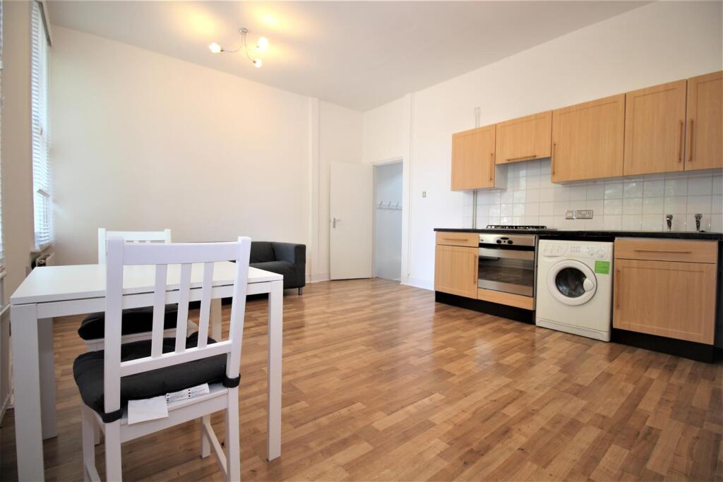 1 bed 1st Floor Flat for rent in Leicester. From Set To Let - Leicester