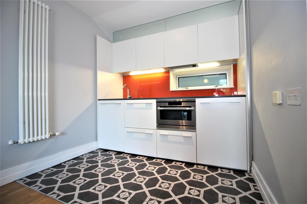 1 bed Apartment for rent in Leicester. From Set To Let - Leicester