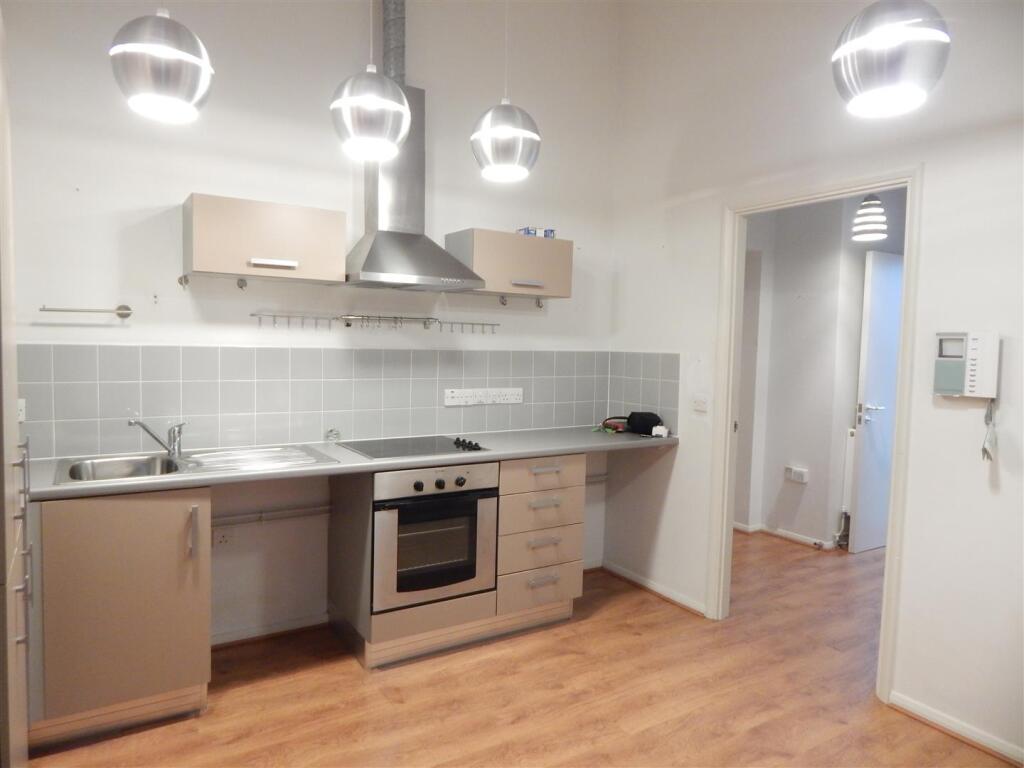 2 bed Apartment for rent in Leicester. From Set To Let - Leicester