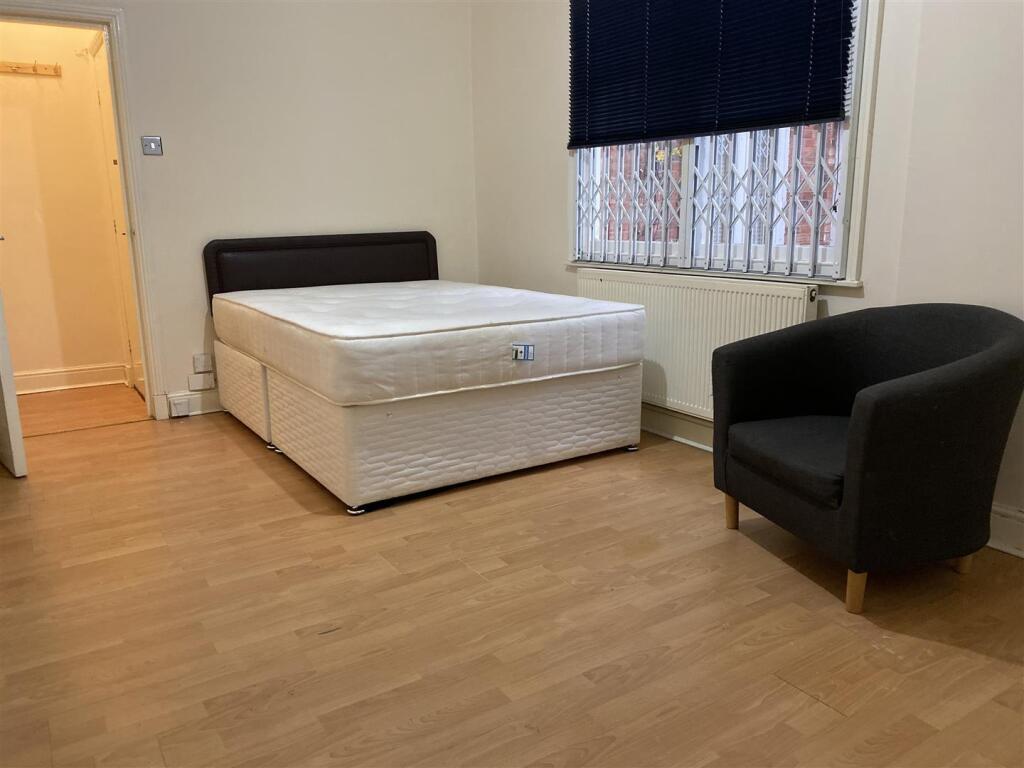 4 bed Studio for rent in Stoughton. From Set To Let - Leicester