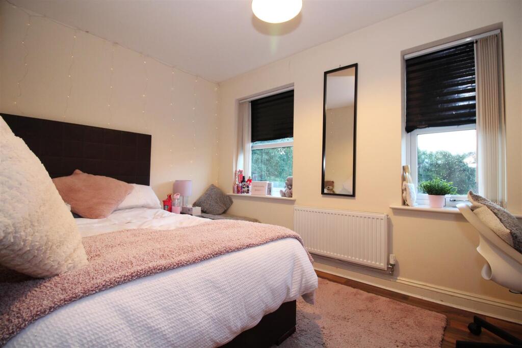 4 bed Mid Terraced House for rent in Leicester. From Set To Let - Leicester