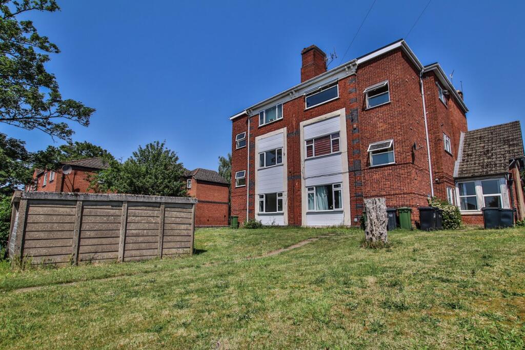 2 bed Apartment for rent in Hindlip. From Shelton & Lines - Worcester