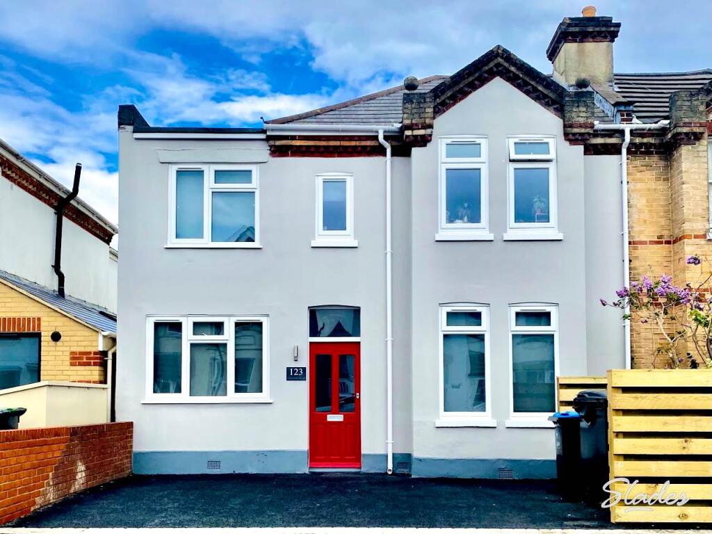 0 bed Studio for rent in Bournemouth. From Slades Estate Agents - Southbourne