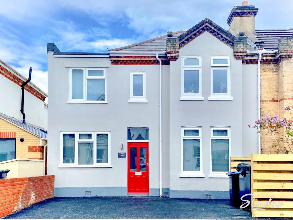 0 bed Studio for rent in Bournemouth. From Slades Estate Agents - Southbourne