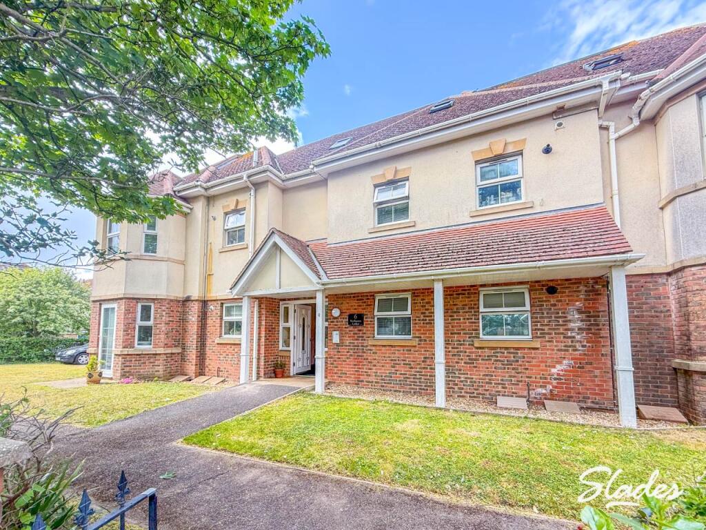 2 bed 1st Floor Flat for rent in Winkton. From Slades Estate Agents - Southbourne