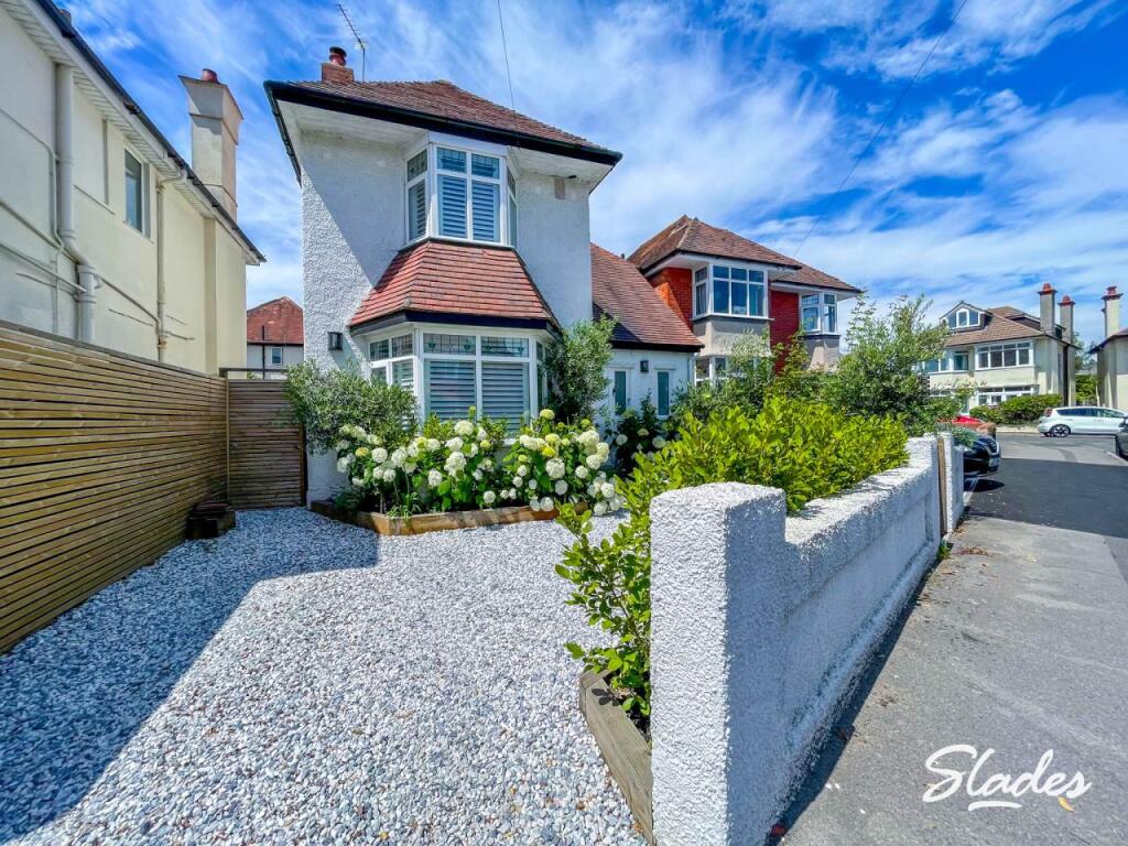 3 bed Detached for rent in Bournemouth. From Slades Estate Agents - Southbourne