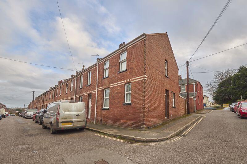 3 bed Mid Terraced House for rent in West Clyst. From Southgate Estates - Exeter 3 bed Mid Terraced House for rent in West Clyst. From Southgate Estates - Exeter