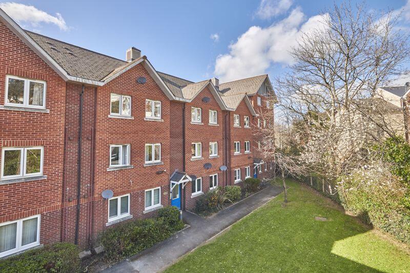 2 bed 1st Floor Flat for rent in Exeter. From Southgate Estates - Exeter 2 bed 1st Floor Flat for rent in Exeter. From Southgate Estates - Exeter