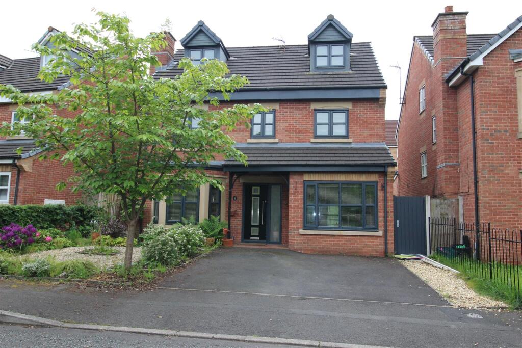 5 bed Detached for rent in Collins Green. From Stapleton Derby - St Helens