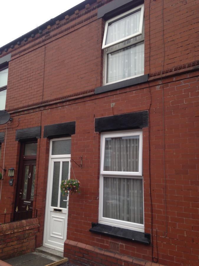 2 bed Mid Terraced House for rent in St Helens. From Stapleton Derby - St Helens 2 bed Mid Terraced House for rent in St Helens. From Stapleton Derby - St Helens