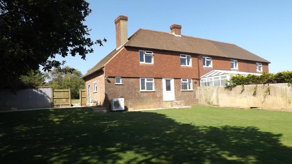 3 bed Semi Detached for rent in . From Stevens & Carter - Hailsham 3 bed Semi Detached for rent in . From Stevens & Carter - Hailsham