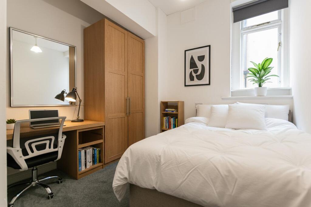 5 bed Apartment for rent in Sheffield. From The Lettings Boutique - Sheffield