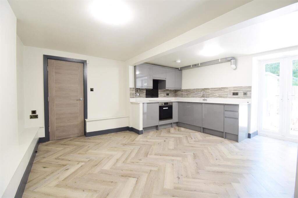 2 bed 1st Floor Flat for rent in Sheffield. From The Lettings Boutique - Sheffield