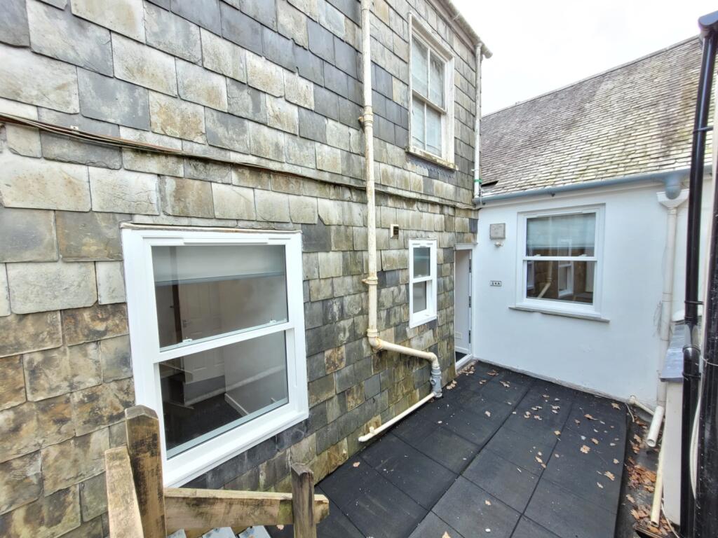 3 bed 1st Floor Flat for rent in Liskeard. From The Property Shop - Bodmin 3 bed 1st Floor Flat for rent in Liskeard. From The Property Shop - Bodmin