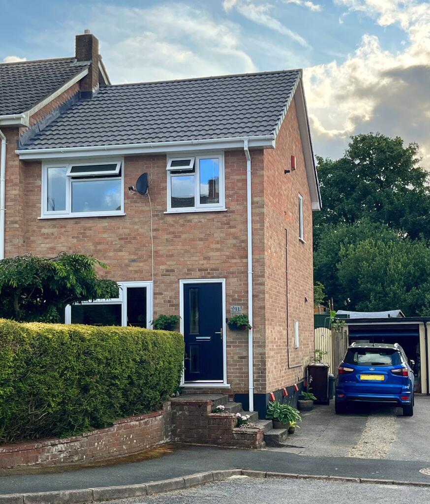 3 bed End of Terrace for rent in Bodmin. From The Property Shop - Bodmin