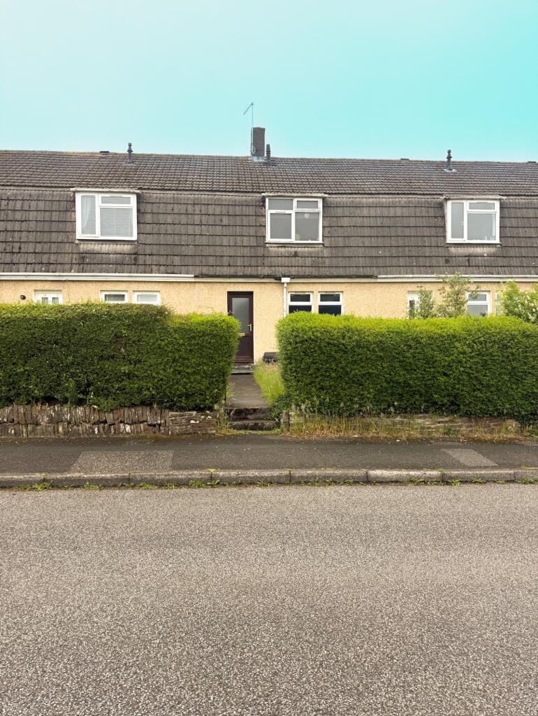 2 bed Mid Terraced House for rent in Bodmin. From The Property Shop - Bodmin