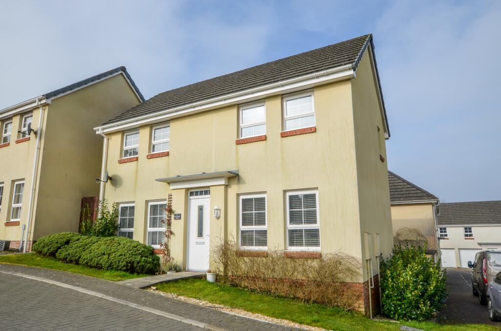 3 bed Detached for rent in Bodmin. From The Property Shop - Bodmin 3 bed Detached for rent in Bodmin. From The Property Shop - Bodmin