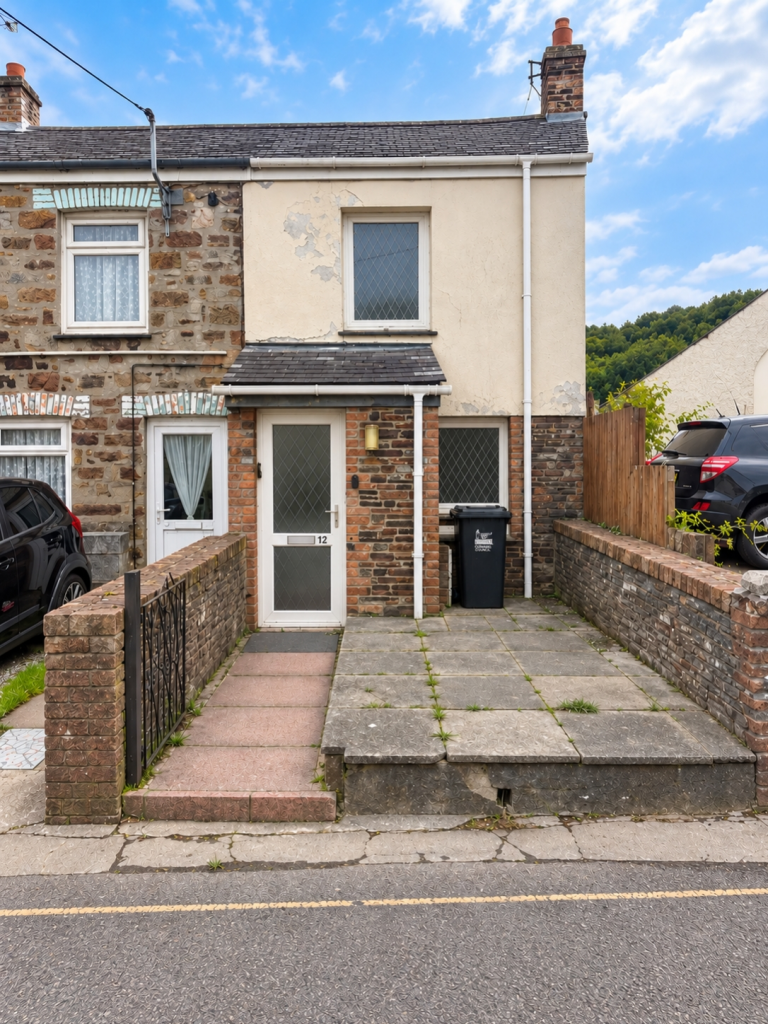 3 bed End of Terrace for rent in St Blazey. From The Property Shop - Bodmin 3 bed End of Terrace for rent in St Blazey. From The Property Shop - Bodmin