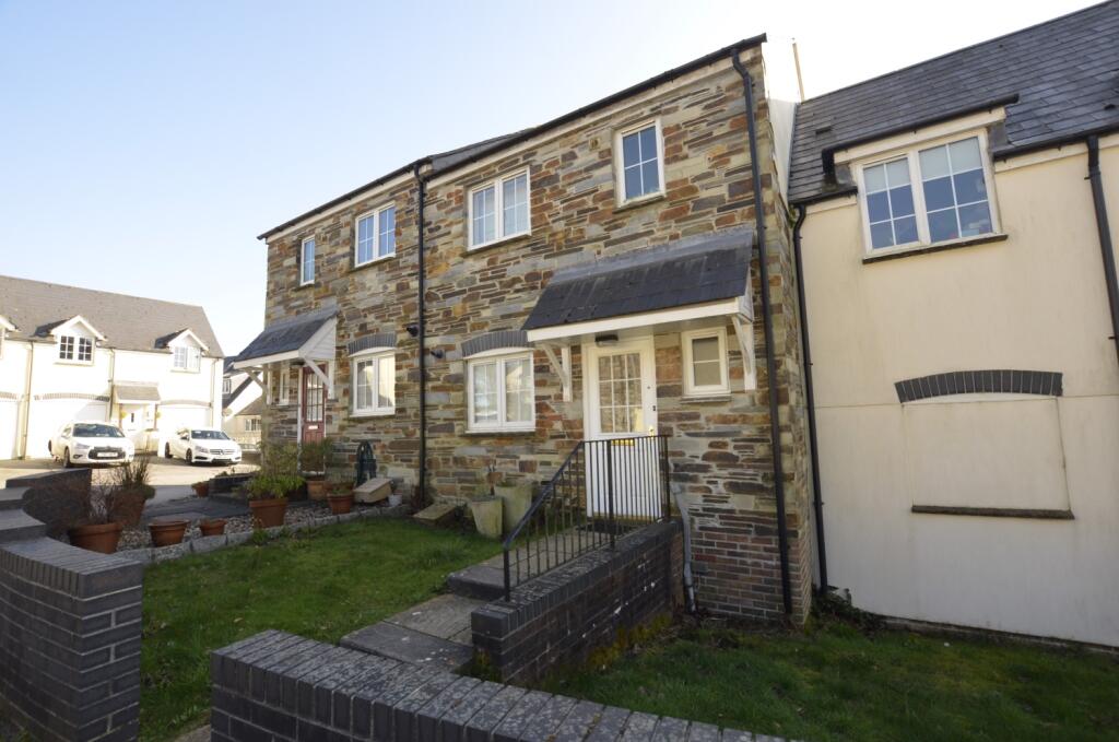 3 bed Mid Terraced House for rent in Bodmin. From The Property Shop - Bodmin