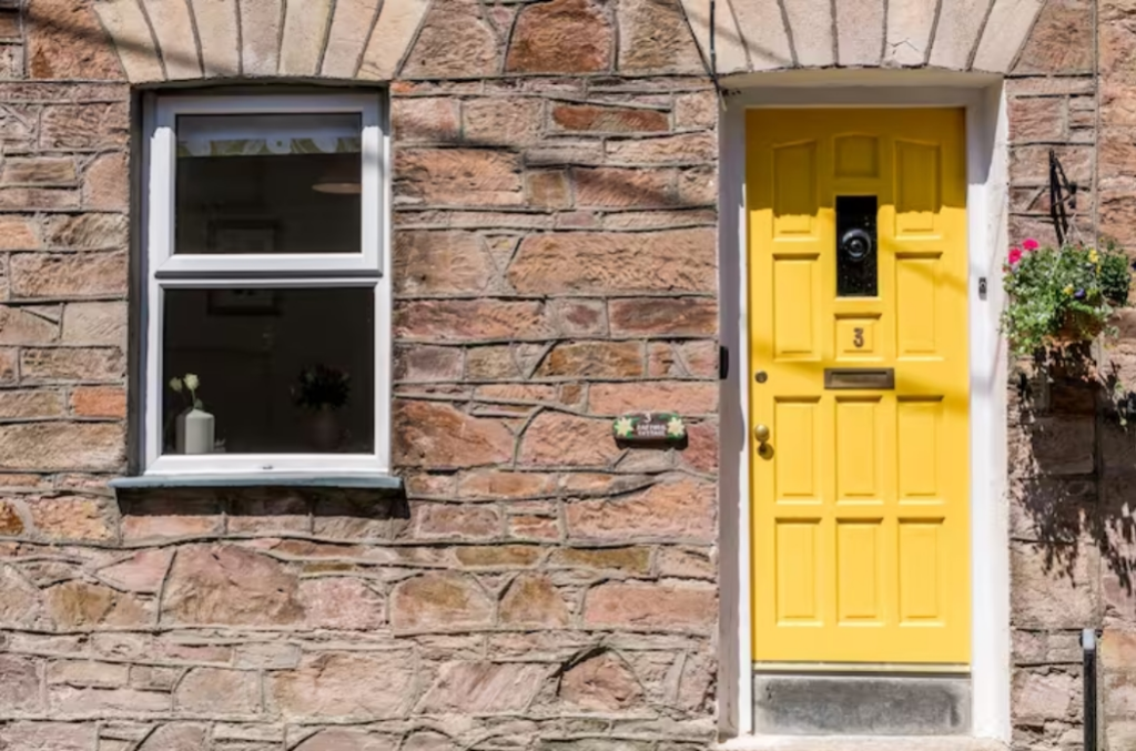2 bed Mid Terraced House for rent in Lostwithiel. From The Property Shop - Bodmin