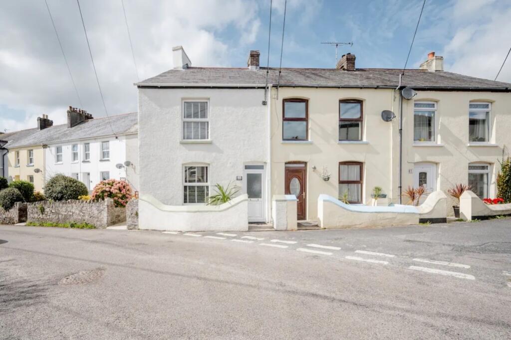 2 bed Mid Terraced House for rent in Tywardreath. From The Property Shop - Bodmin 2 bed Mid Terraced House for rent in Tywardreath. From The Property Shop - Bodmin