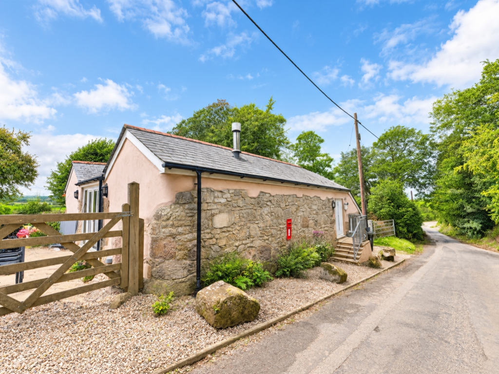 3 bed Detached for rent in Lanivet. From The Property Shop - Bodmin