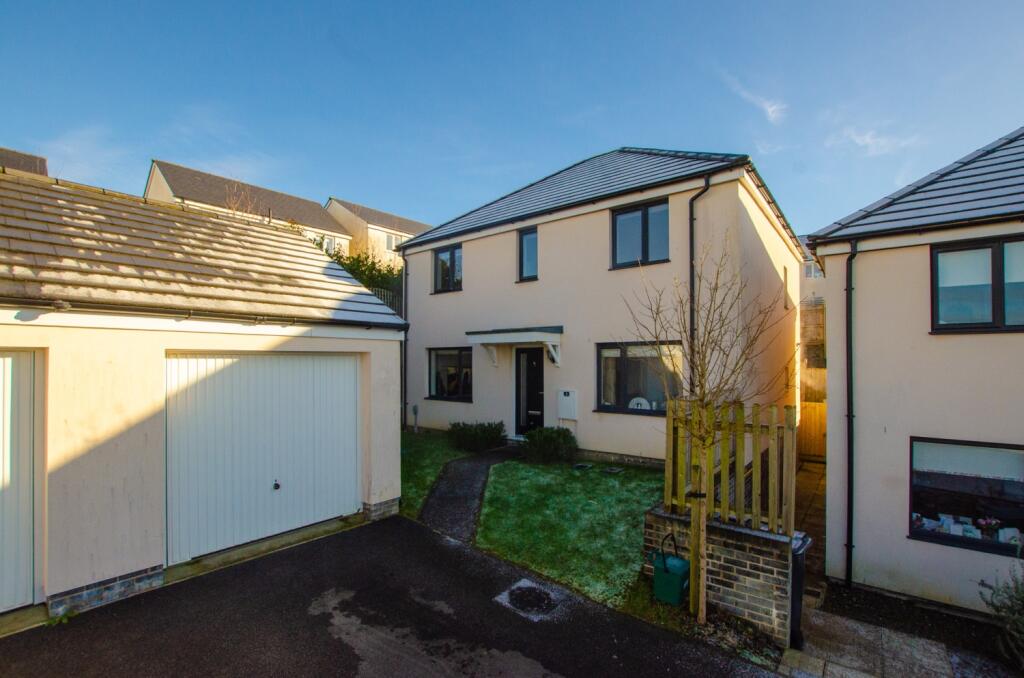 4 bed Detached for rent in Bodmin. From The Property Shop - Bodmin 4 bed Detached for rent in Bodmin. From The Property Shop - Bodmin