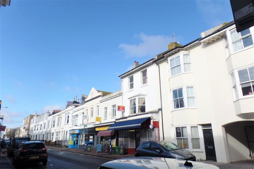 4 bed 1st Floor Flat for rent in Ovingdean. From The Property Shop - Brighton
