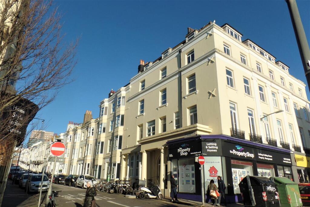 2 bed 1st Floor Flat for rent in Ovingdean. From The Property Shop - Brighton 2 bed 1st Floor Flat for rent in Ovingdean. From The Property Shop - Brighton
