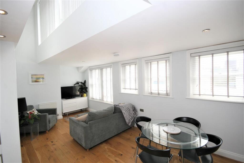 1 bed Apartment for rent in Brighton and Hove. From The Property Shop - Brighton
