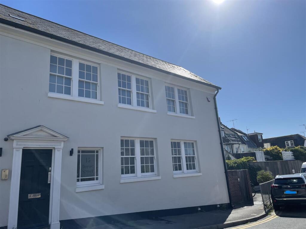 1 bed 1st Floor Flat for rent in Ovingdean. From The Property Shop - Brighton