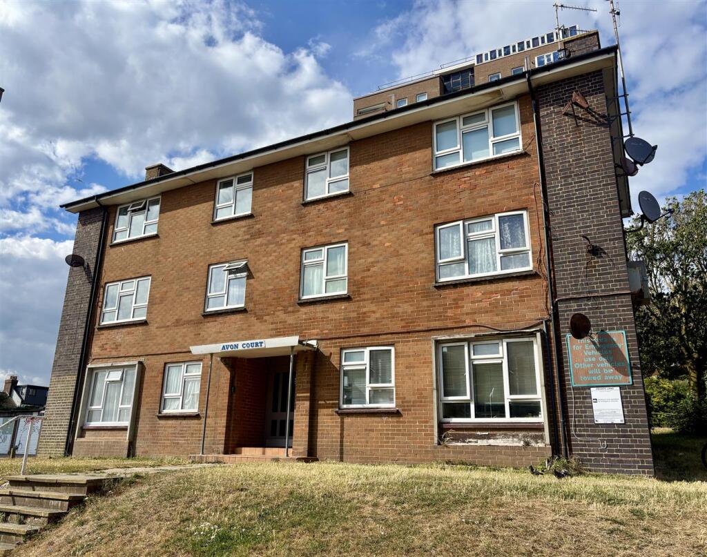 1 bed 1st Floor Flat for rent in Ovingdean. From The Property Shop - Brighton 1 bed 1st Floor Flat for rent in Ovingdean. From The Property Shop - Brighton