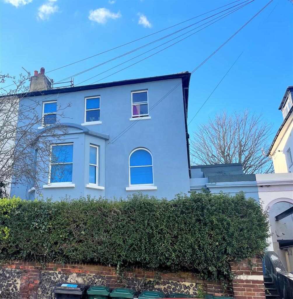 1 bed 1st Floor Flat for rent in Ovingdean. From The Property Shop - Brighton