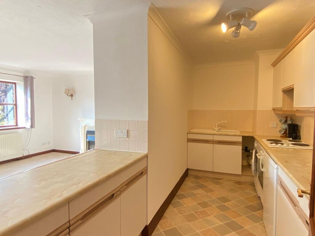 2 bed 1st Floor Flat for rent in West Runton. From Websters Estate Agents - Norwich 2 bed 1st Floor Flat for rent in West Runton. From Websters Estate Agents - Norwich