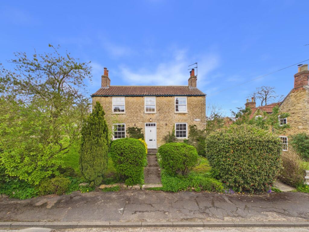 4 bed Detached for rent in Whitwell-on-the-Hill. From Willowgreen Estate Agents - Ryedale