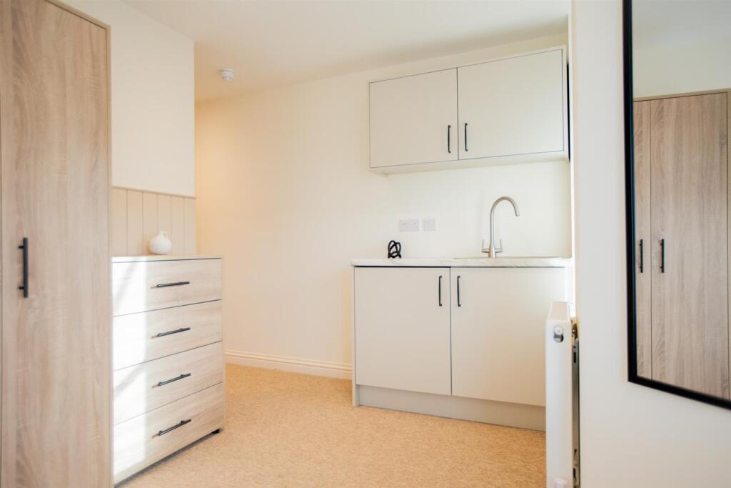 1 bed House Share for rent in Bristol. From Front Door Lettings Ltd - Bristol