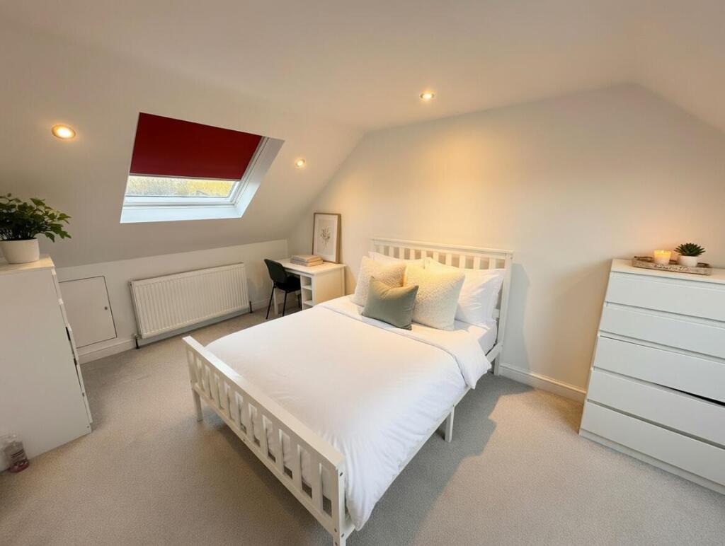 4 bed Mid Terraced House for rent in Hillfields. From Front Door Lettings Ltd - Bristol 4 bed Mid Terraced House for rent in Hillfields. From Front Door Lettings Ltd - Bristol